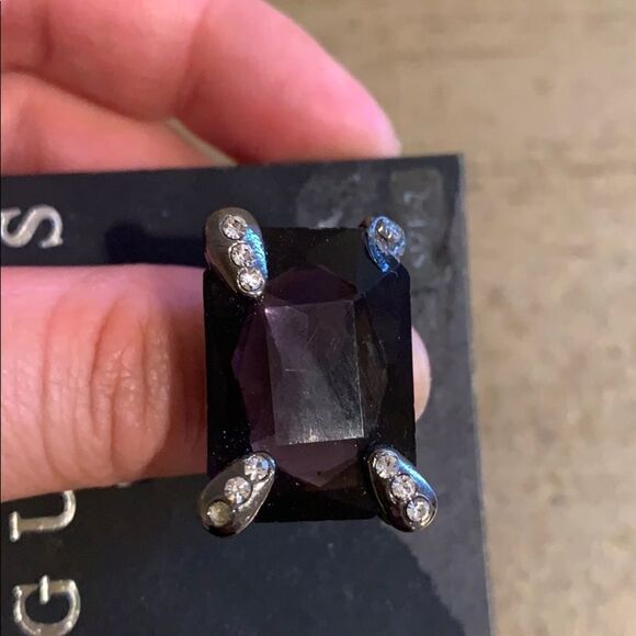 Guess purple stone ring - Picture 2 of 7